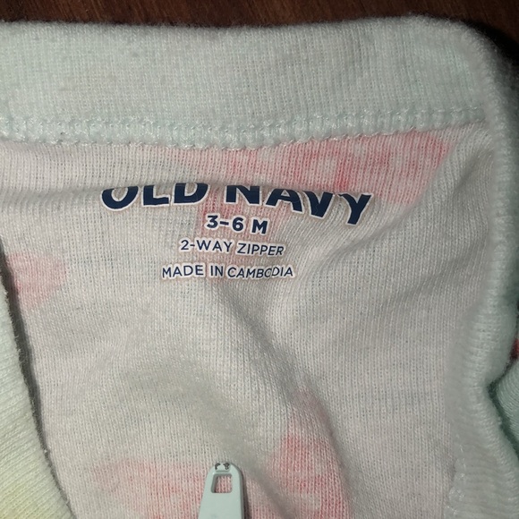 Adorable baby girl onesie - Picture 3 of 4